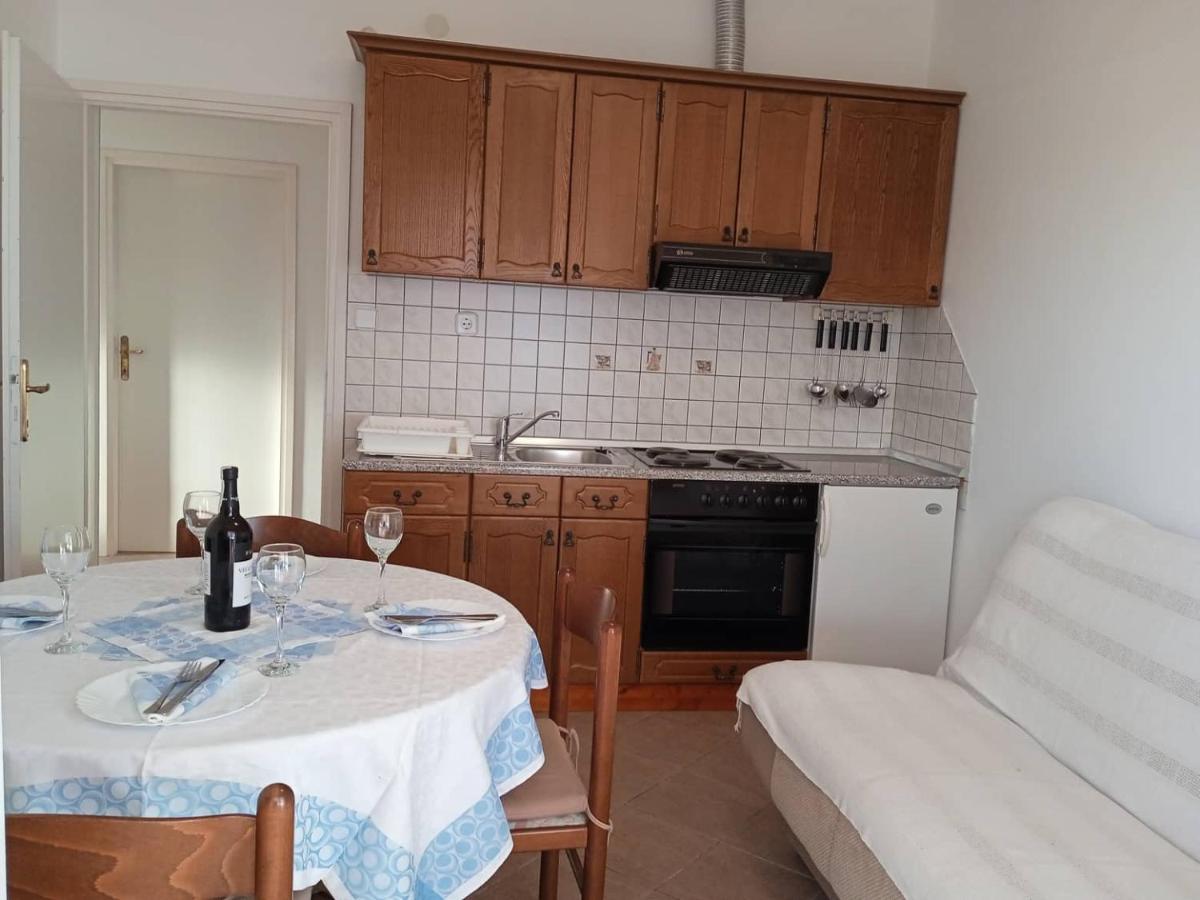Apartmani Vesna Lun  Zewnętrze zdjęcie