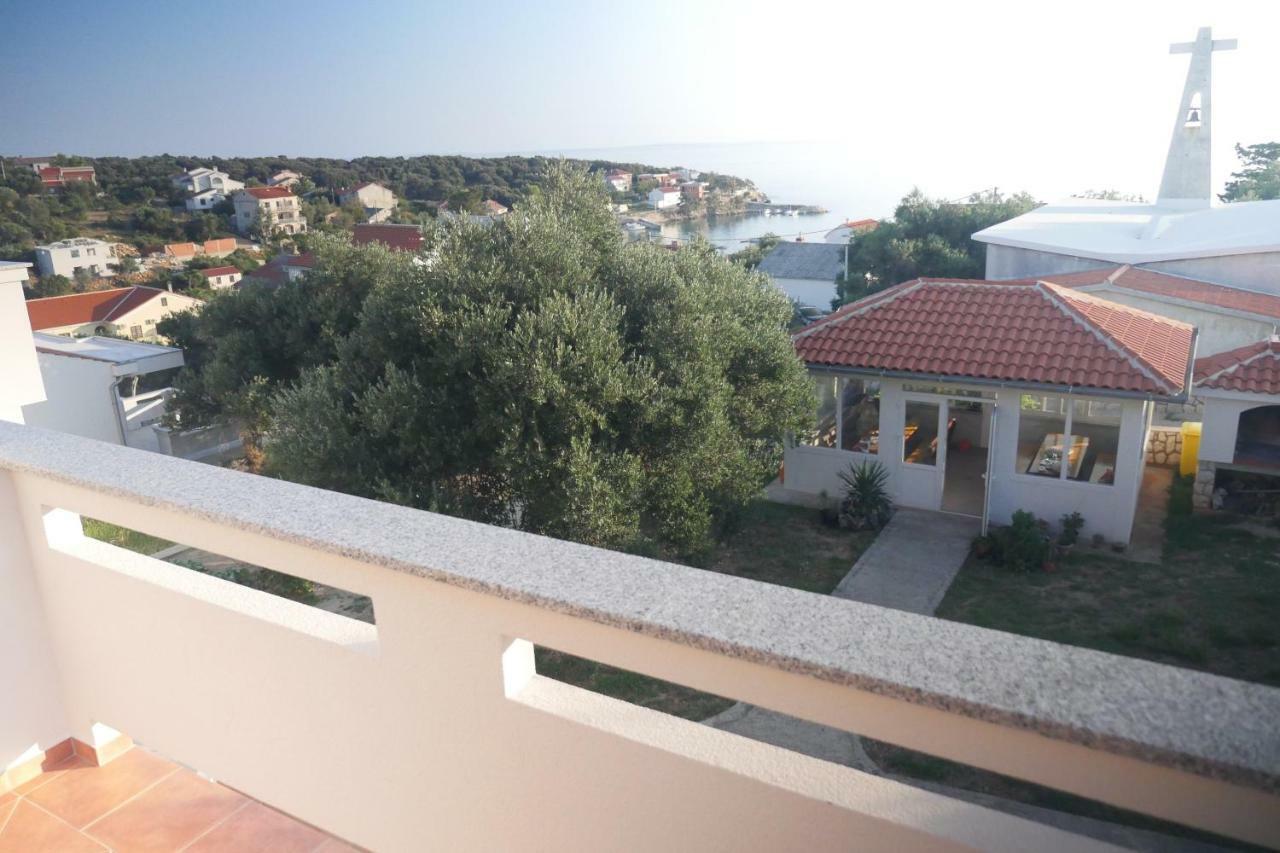 Apartmani Vesna Lun  Zewnętrze zdjęcie
