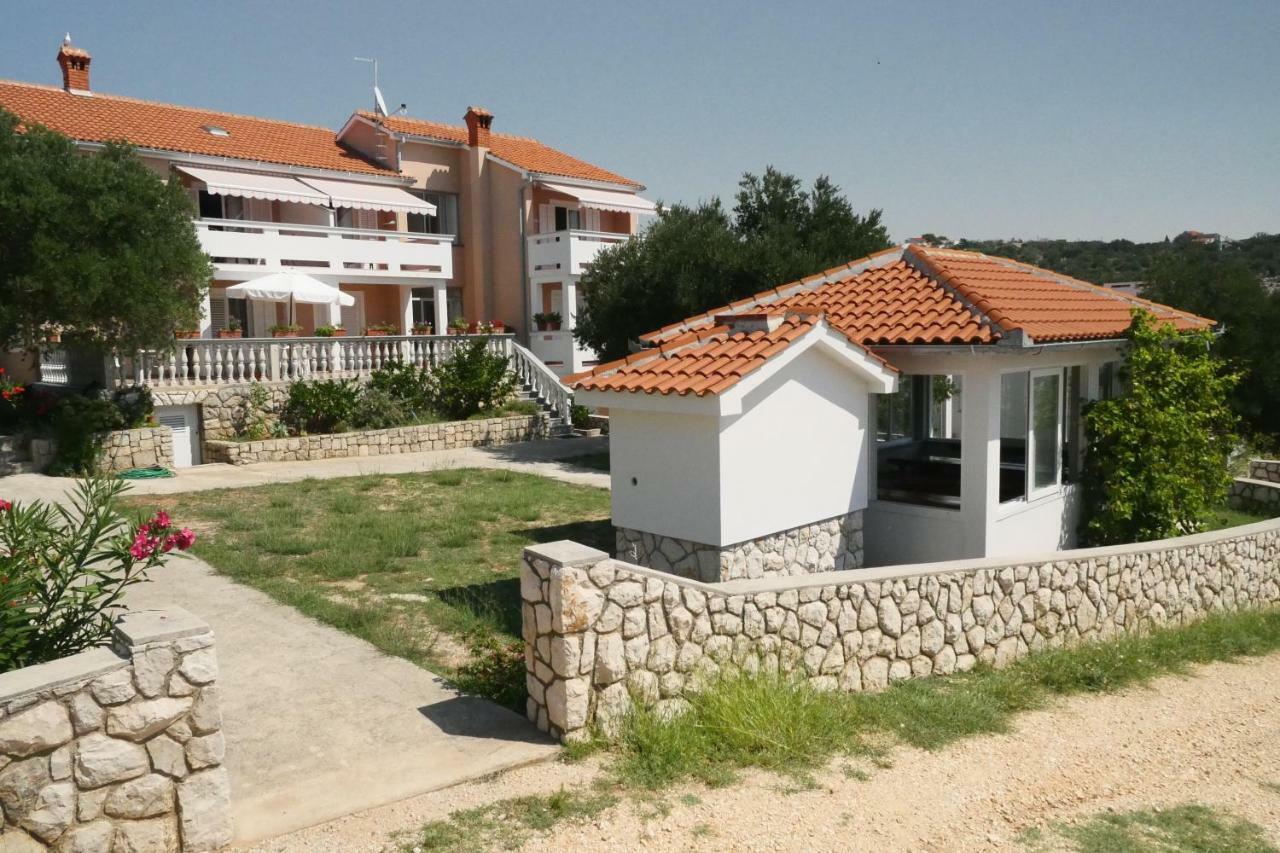 Apartmani Vesna Lun  Zewnętrze zdjęcie